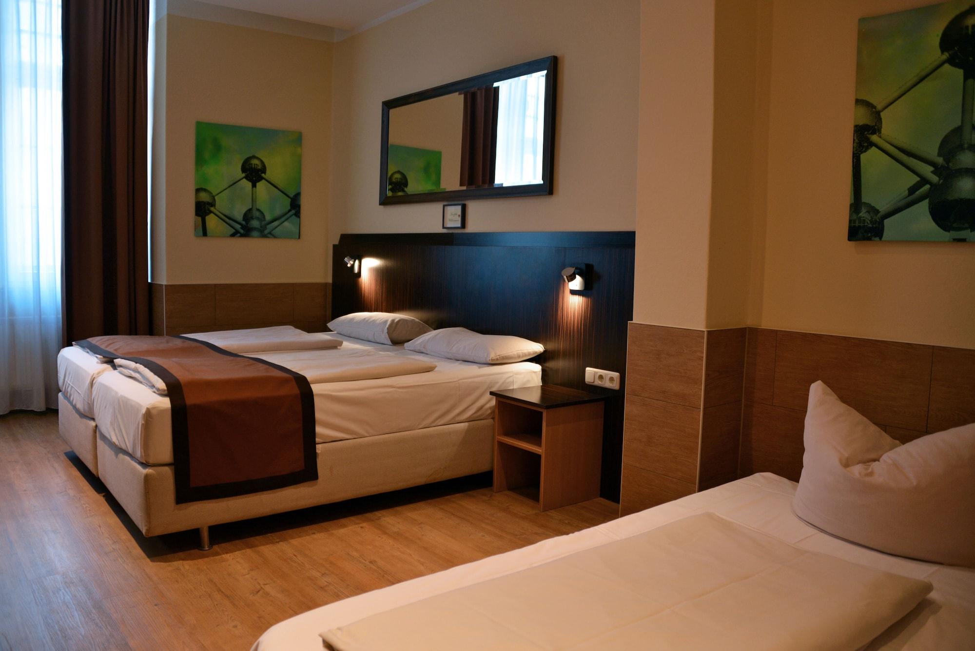 Arthotel 3*