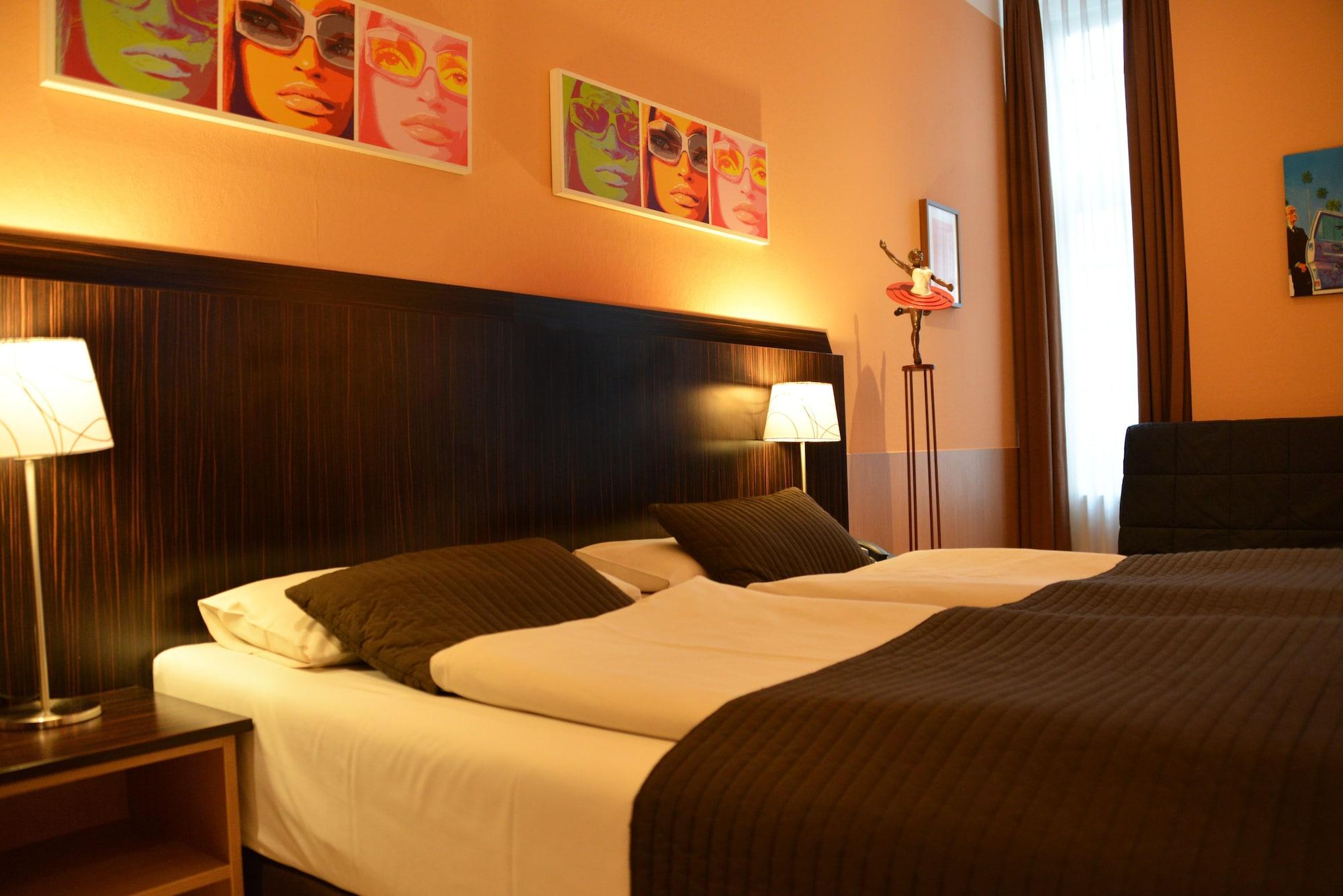 Hotel Arthotel 3*