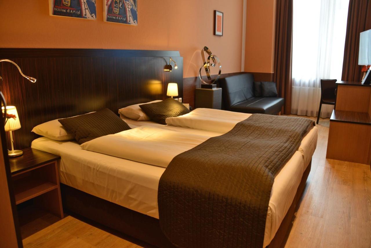 Hotel Arthotel 3*